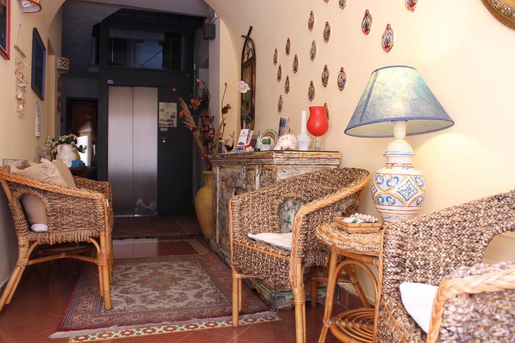 Hotel Residence Le Chiavi Di San Francesco Trapani Dış mekan fotoğraf